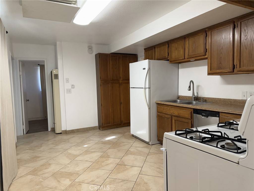 Barstow, CA 92311,35275 Cedar RD