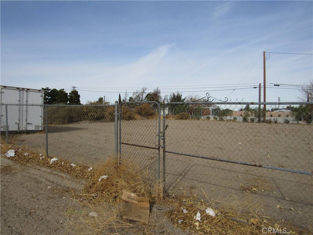 Phelan, CA 92371,4468 Phelan RD