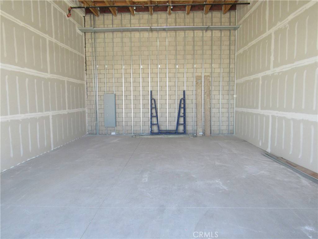 Victorville, CA 92392,15250 Palmdale RD #2