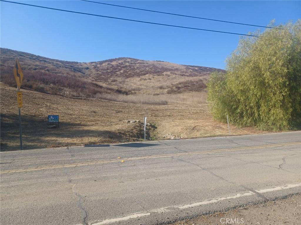 Lake Elsinore, CA 92530,0 Strickland