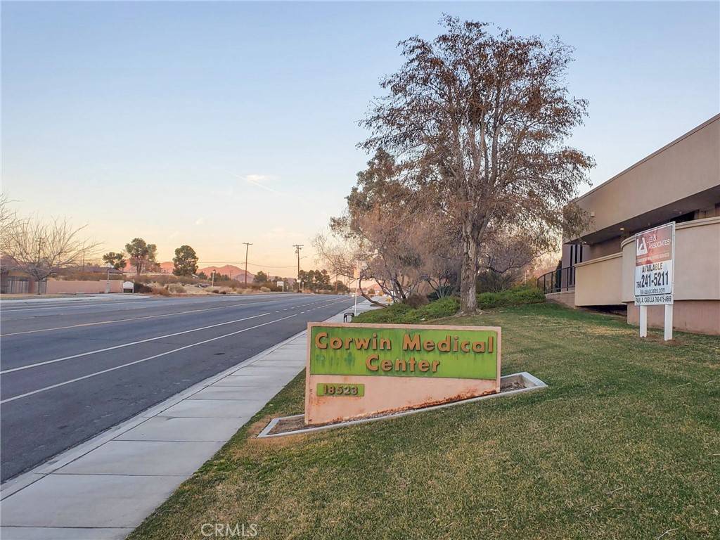 Apple Valley, CA 92307,18523 Corwin RD #J