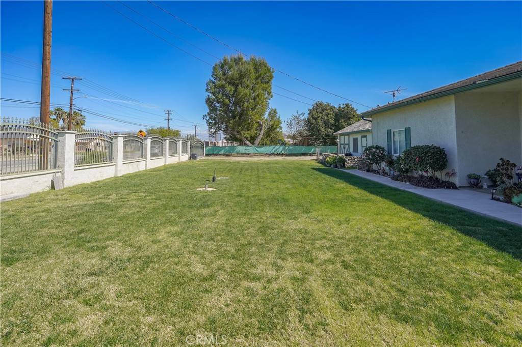 Bloomington, CA 92316,17643 Santa Ana AVE