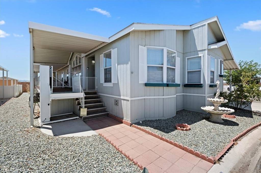 Victorville, CA 92395,13393 Mariposa RD #156