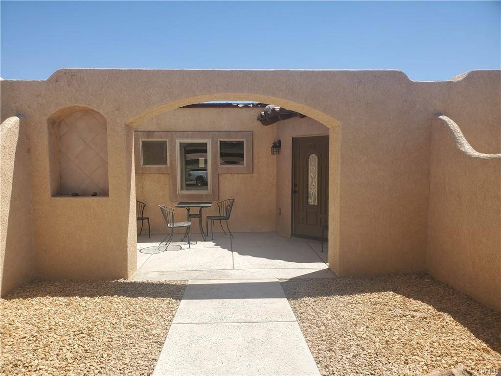 Helendale, CA 92342,27160 Vista RD #11