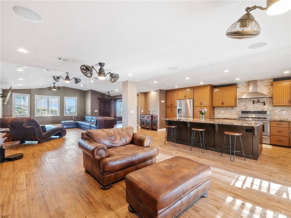 Phelan, CA 92371,3955 Sacramento RD