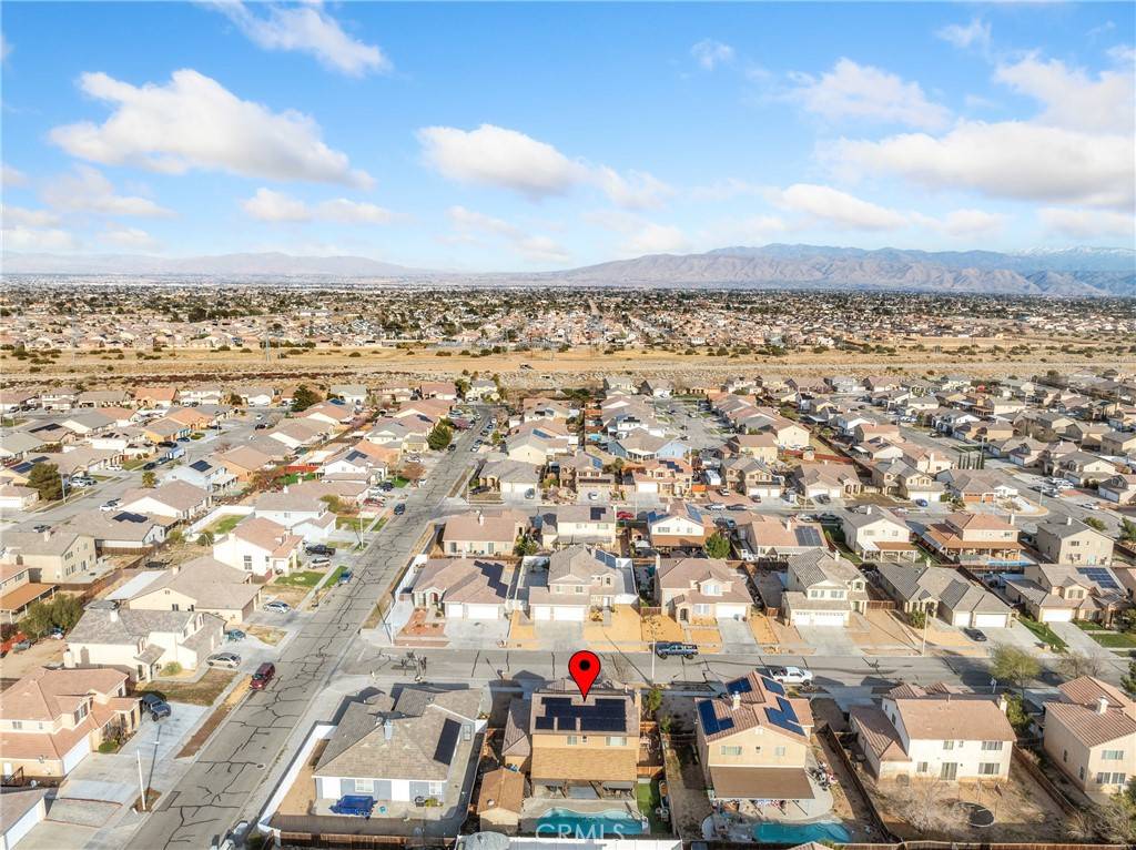 Hesperia, CA 92344,8986 Grindella CT