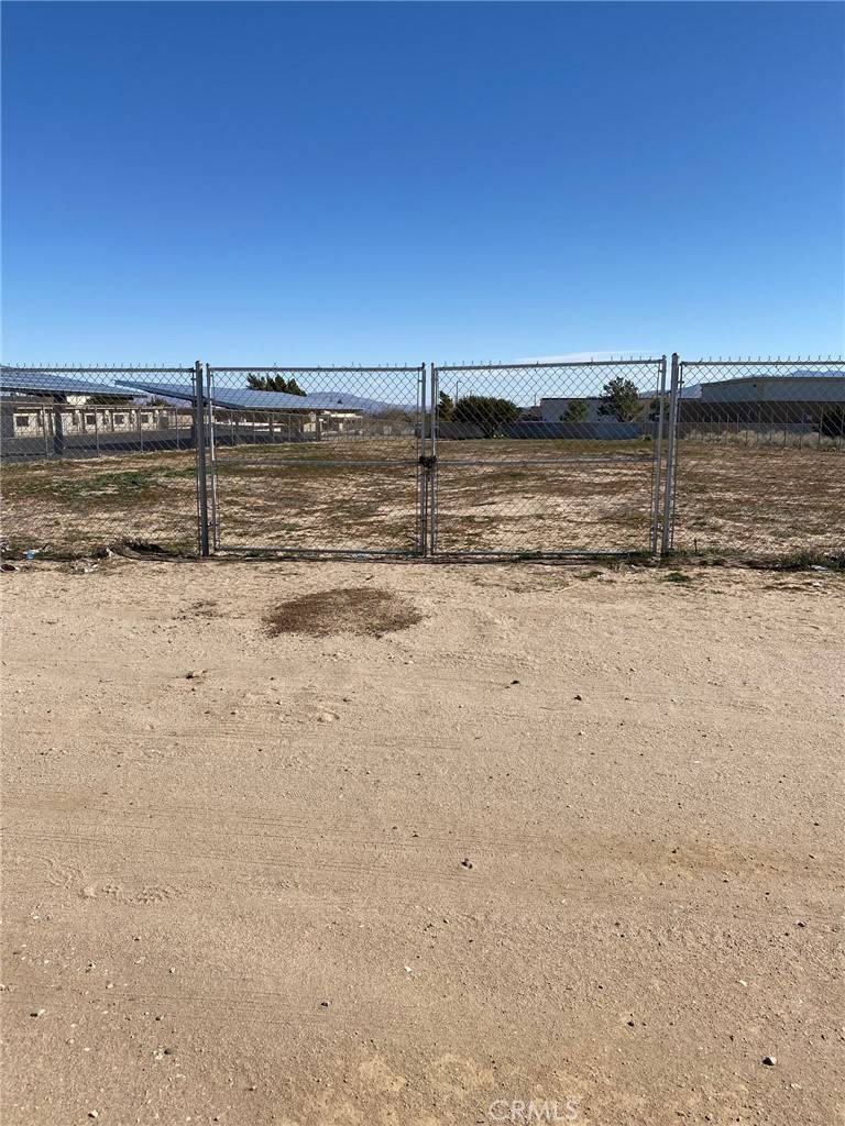 Hesperia, CA 92345,0 Tamarisk AVE