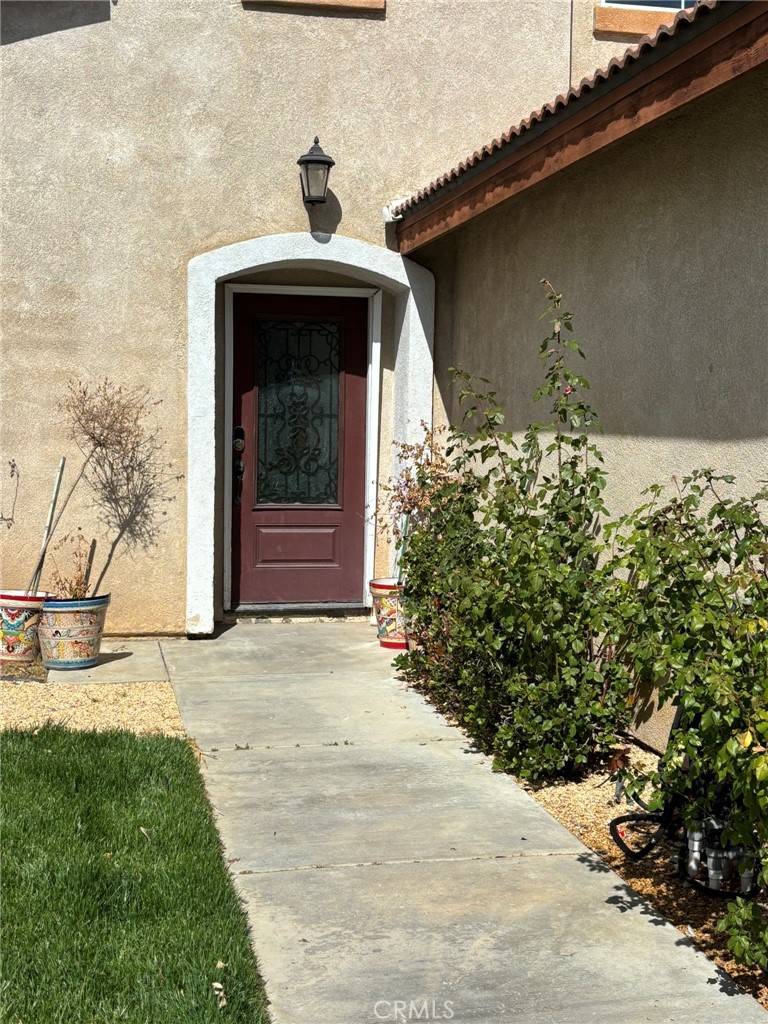 Victorville, CA 92394,14396 Squirrel LN