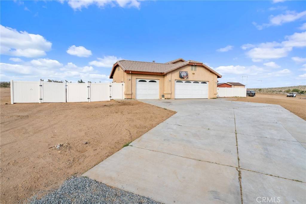 Apple Valley, CA 92308,9783 Cerra Vista ST