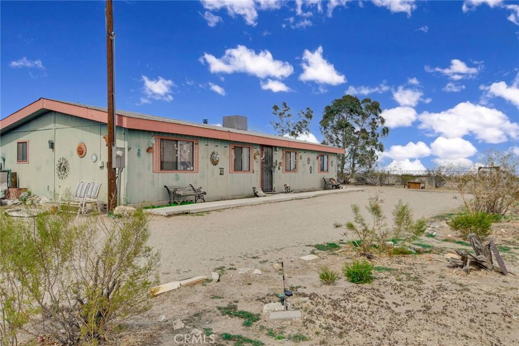 Phelan, CA 92371,14482 Azalea RD
