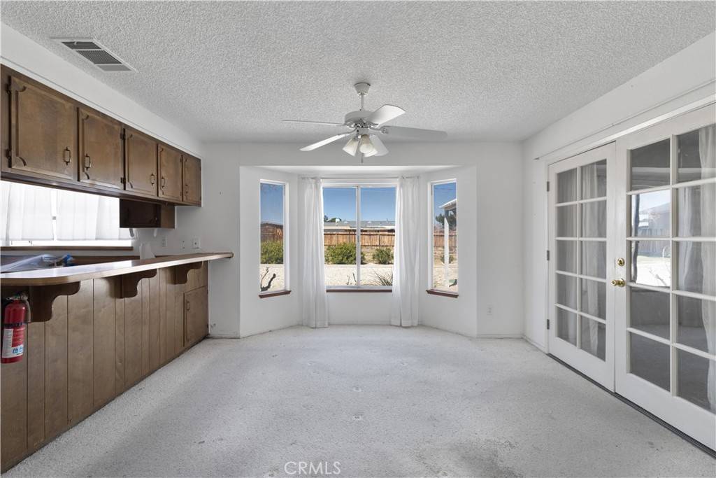Apple Valley, CA 92308,11630 Saratoga RD