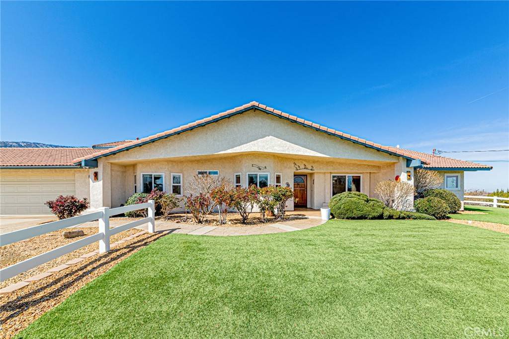 Pinon Hills, CA 92372,9126 Holiday LN