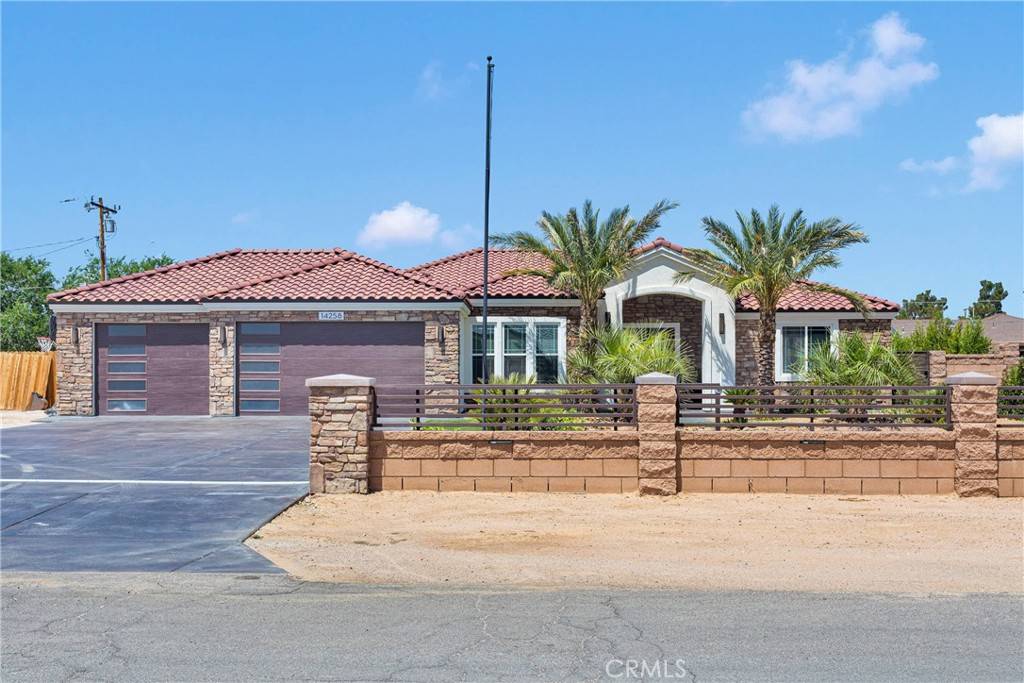 Apple Valley, CA 92307,14258 Crow RD
