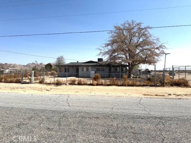 Lucerne Valley, CA 92356,10837 Medanos AVE