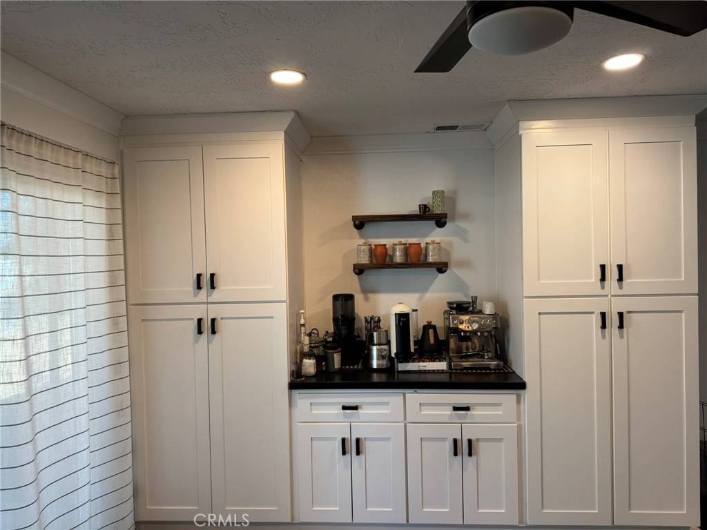 Apple Valley, CA 92307,13771 Wawona RD