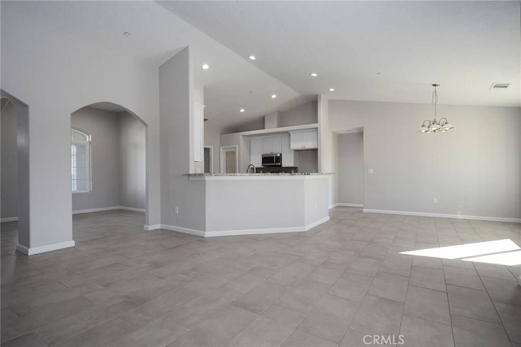 Hesperia, CA 92345,17796 Valencia ST