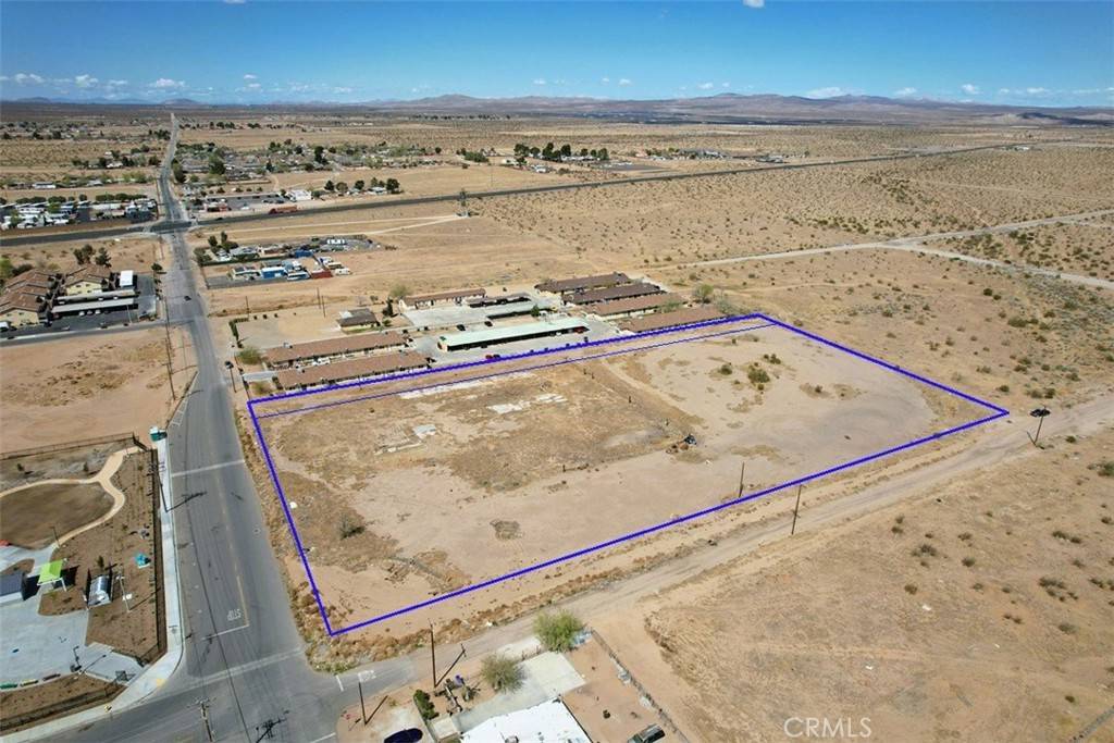 Adelanto, CA 92301,11664 Chamberlaine WAY