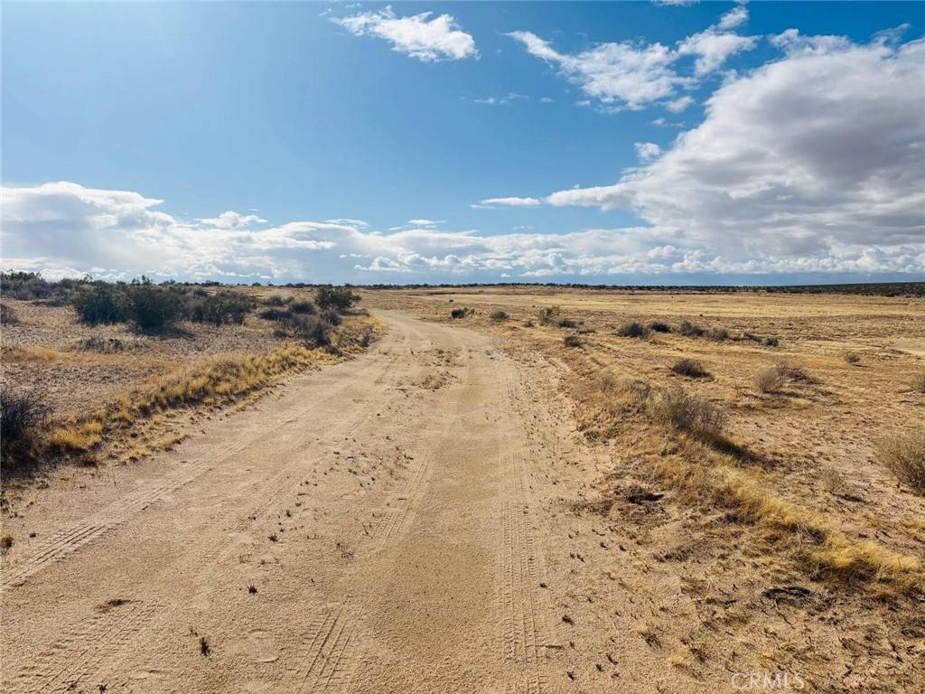 Hinkley, CA 92347,0 Hinkley