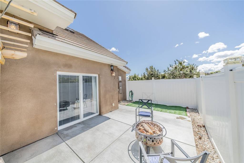 Pinon Hills, CA 92372,10022 Silver Rock RD