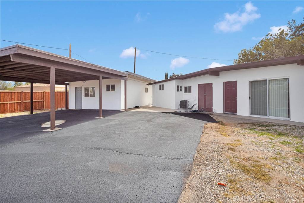 Hesperia, CA 92345,17637 Sultana ST