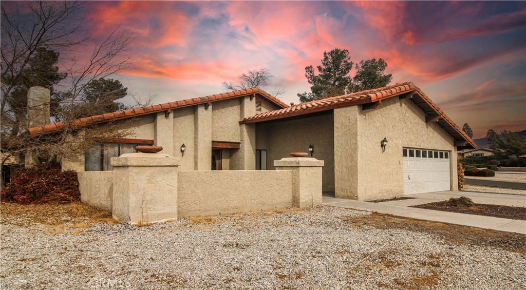 Apple Valley, CA 92308,19976 Eyota RD