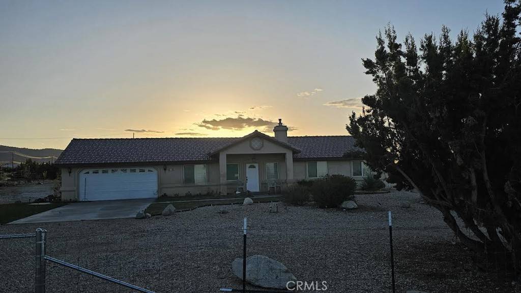 Phelan, CA 92371,9770 Mescalero RD