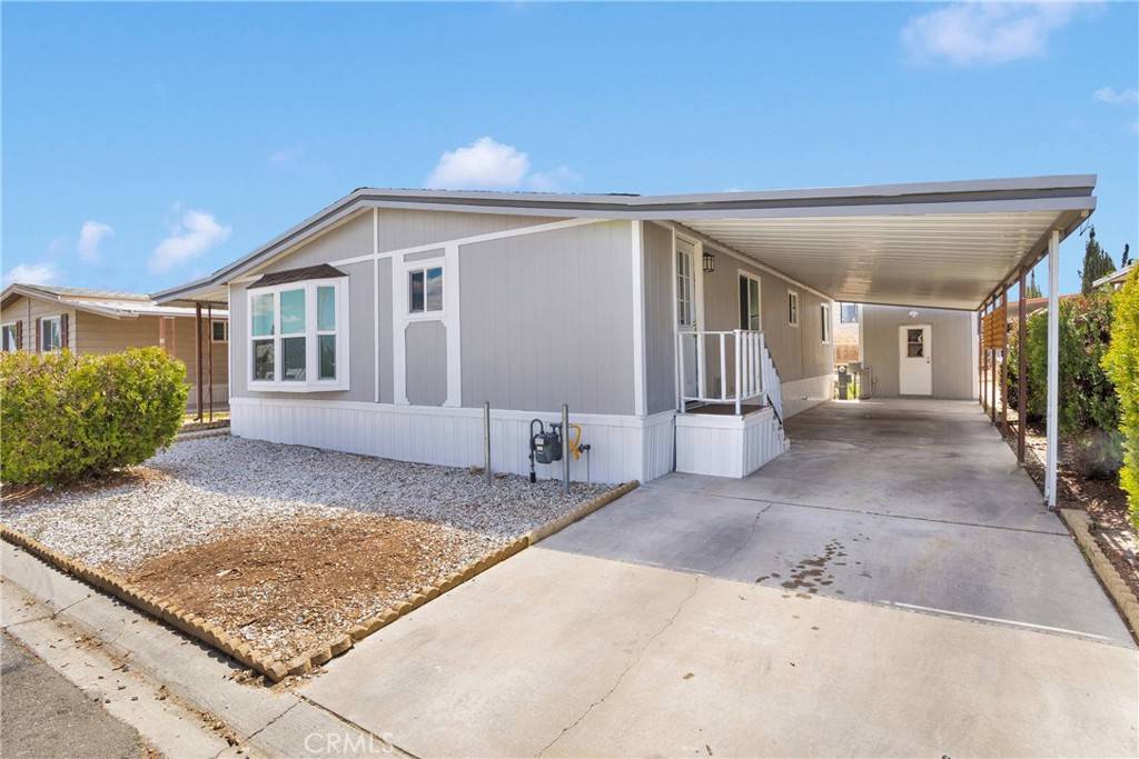 Victorville, CA 92392,15252 Seneca RD #270