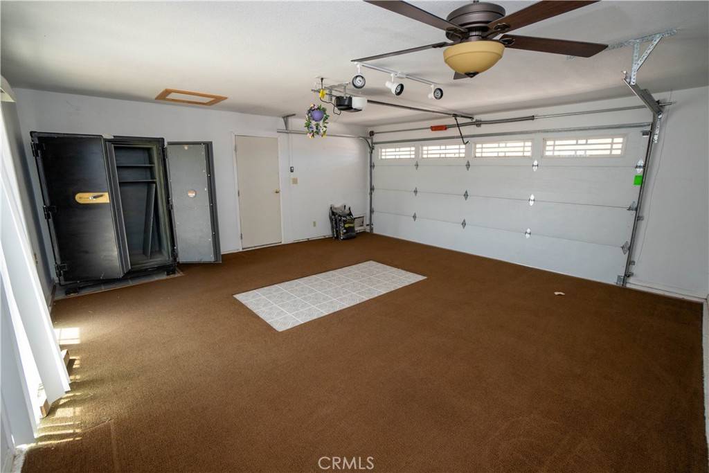 Apple Valley, CA 92308,20783 Shawnee RD