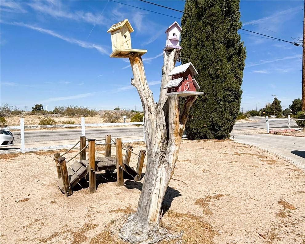 Victorville, CA 92394,15439 Sunny Vista RD