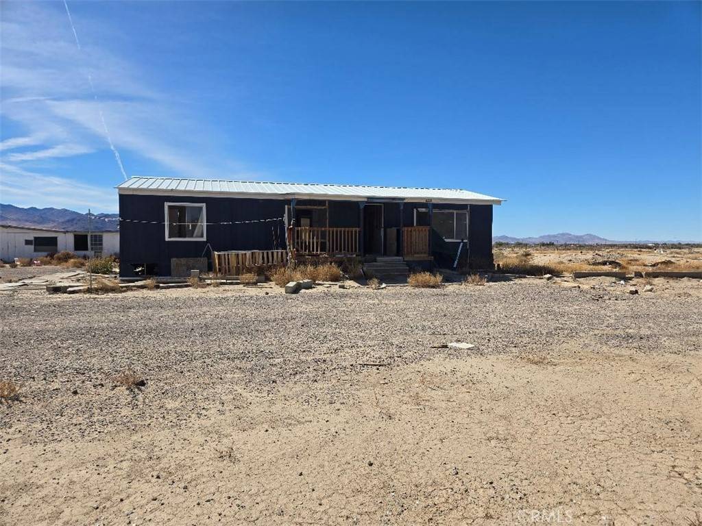 Newberry Springs, CA 92365,30484 Berry RD