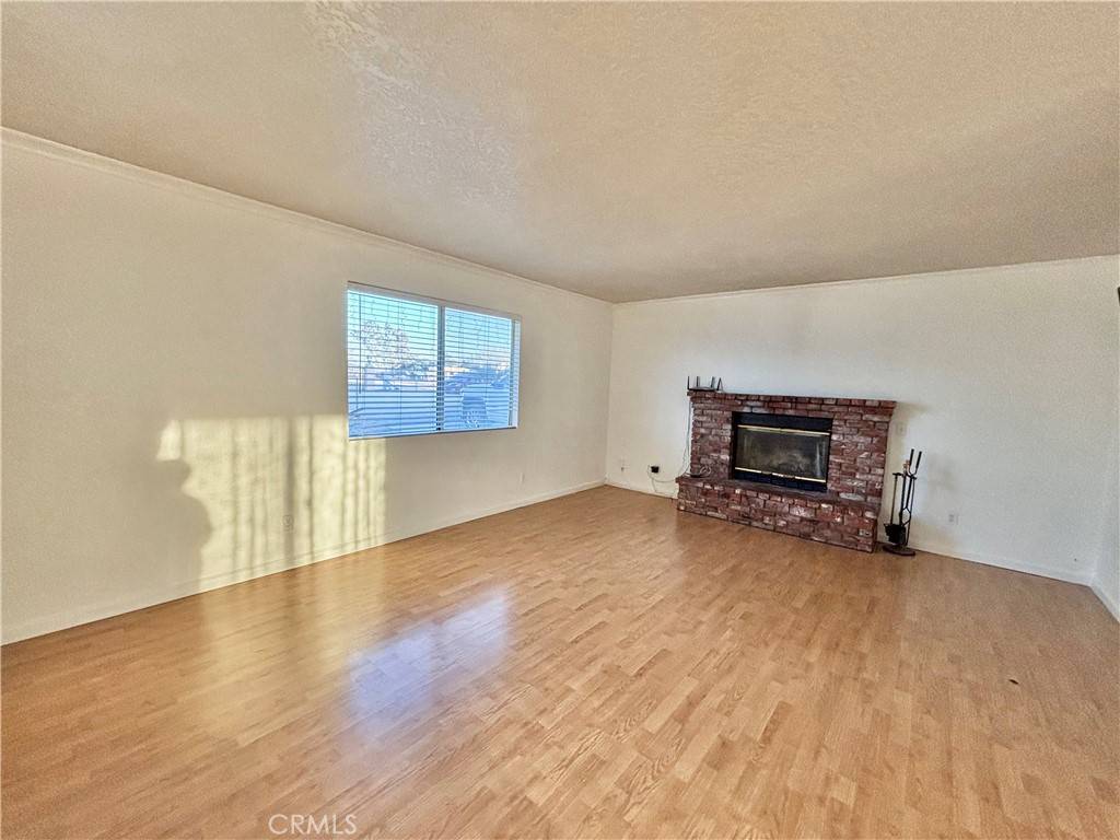 14366 Bambi Ct Phelan, CA 92371
