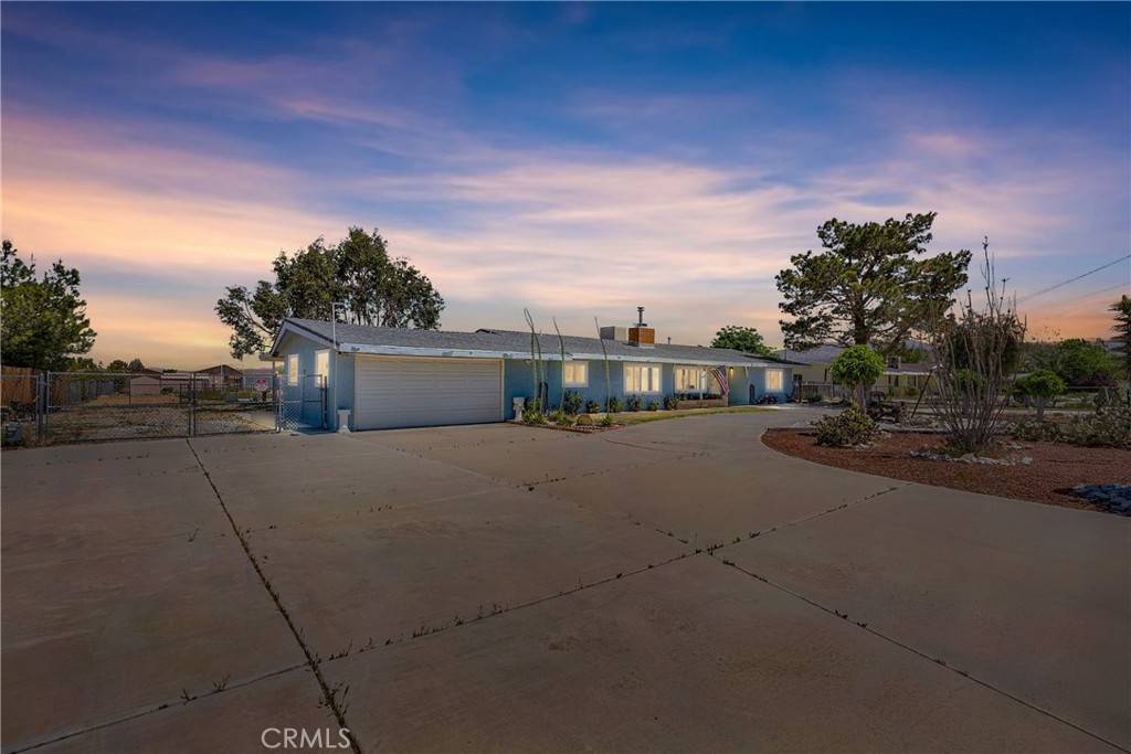Apple Valley, CA 92308,22676 Lone Eagle RD