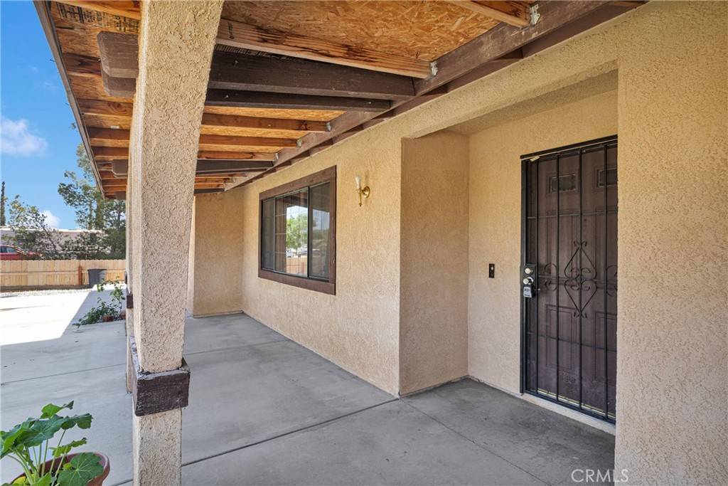 Victorville, CA 92392,14915 Cerezo RD