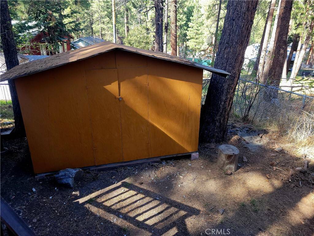 Wrightwood, CA 92397,1680 Betty ST