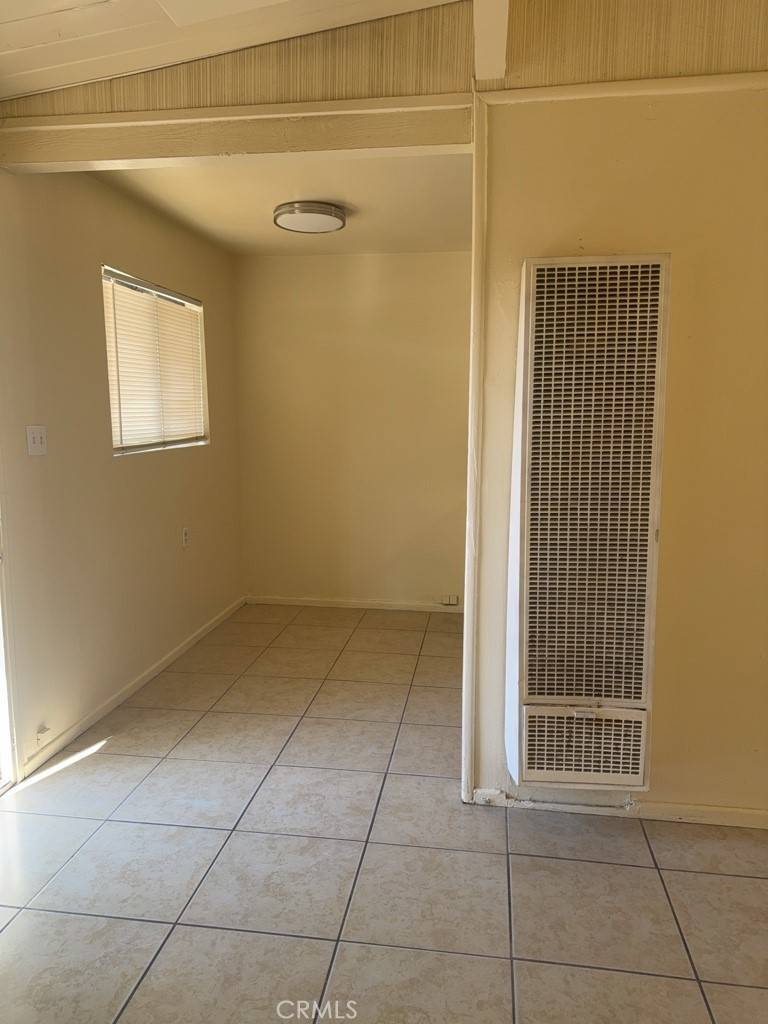 Victorville, CA 92395,16817 Batson RD