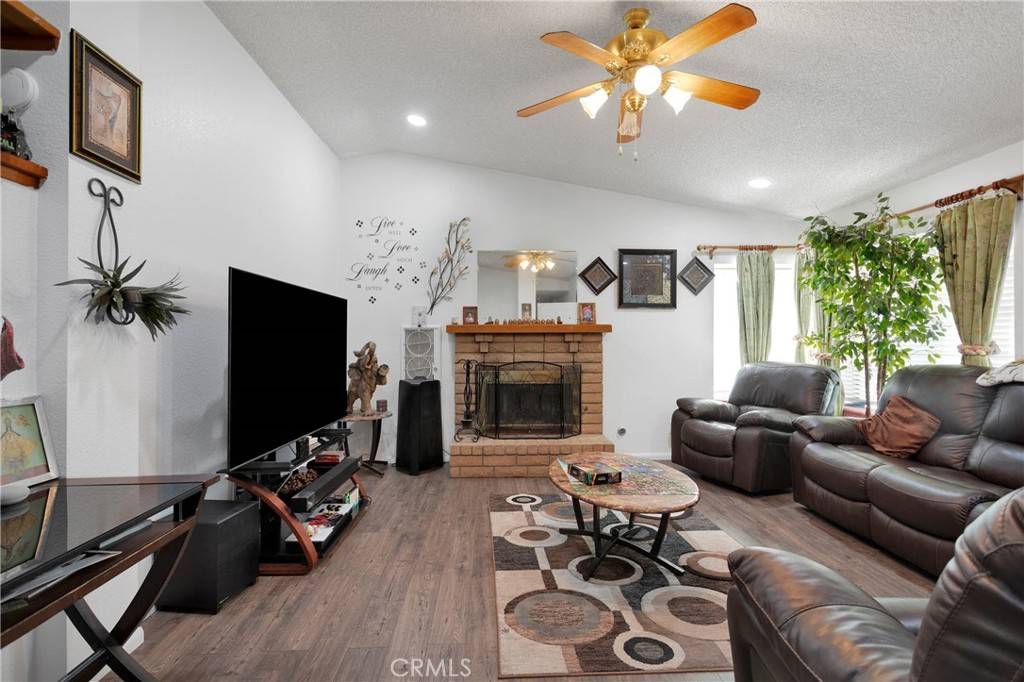 Victorville, CA 92394,15197 Mesquite PL