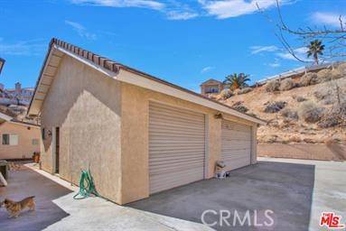 Victorville, CA 92395,17850 Portside LN