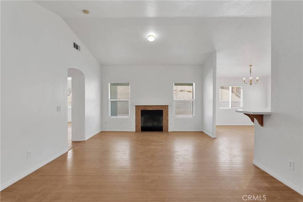 Victorville, CA 92395,13156 Butte AVE