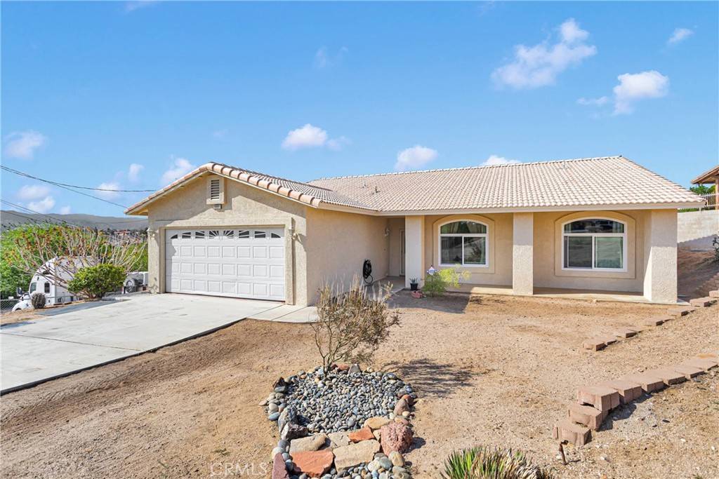 Hesperia, CA 92345,16901 Elm ST