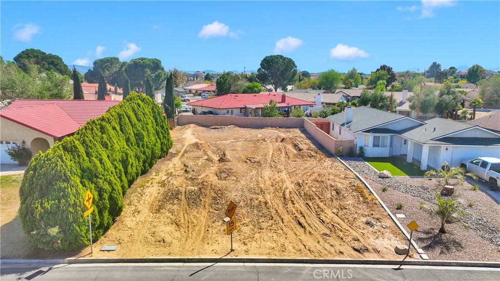 Victorville, CA 92395,18505 Kalin Ranch DR