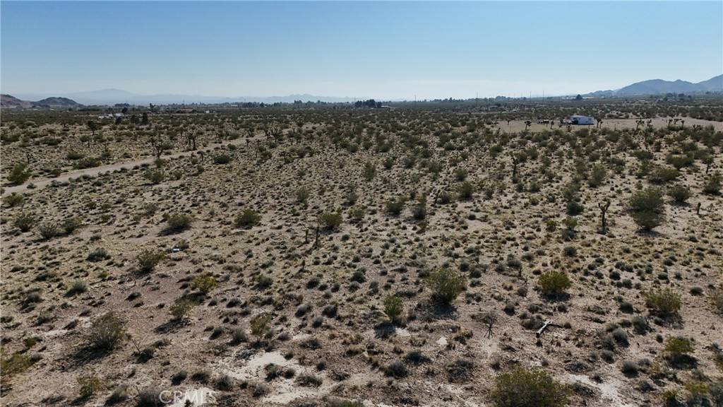 Lucerne Valley, CA 92356,746 Yucca ST
