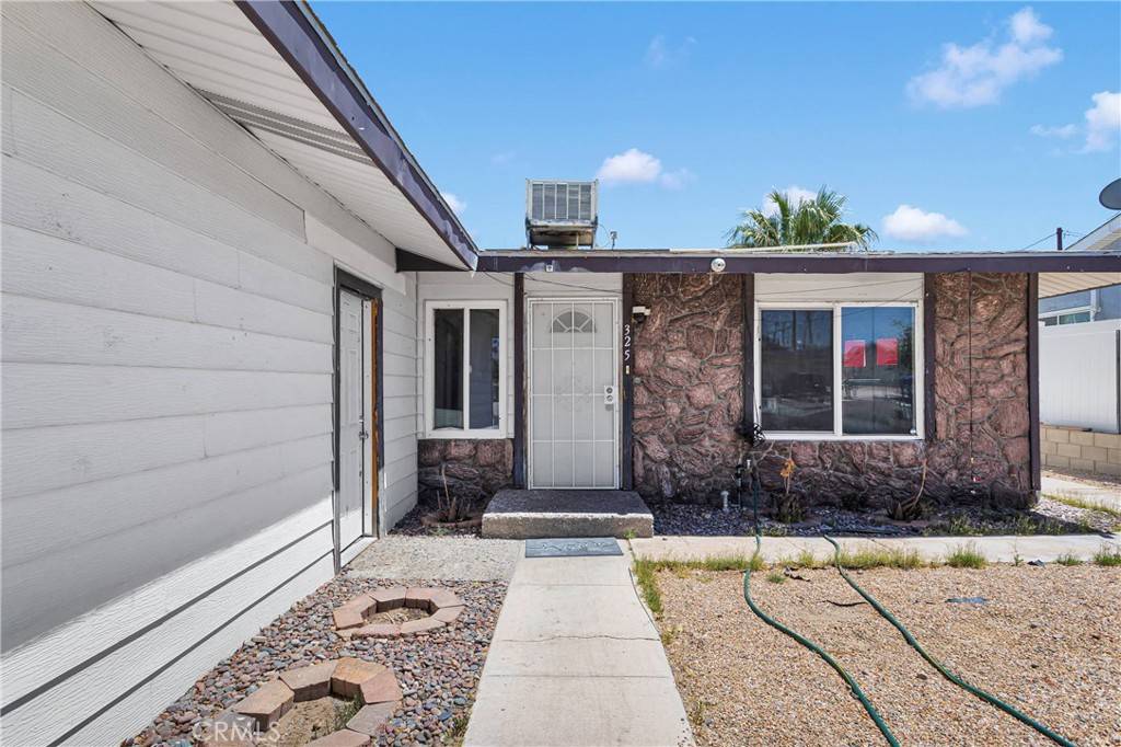 Barstow, CA 92311,325 Palm AVE