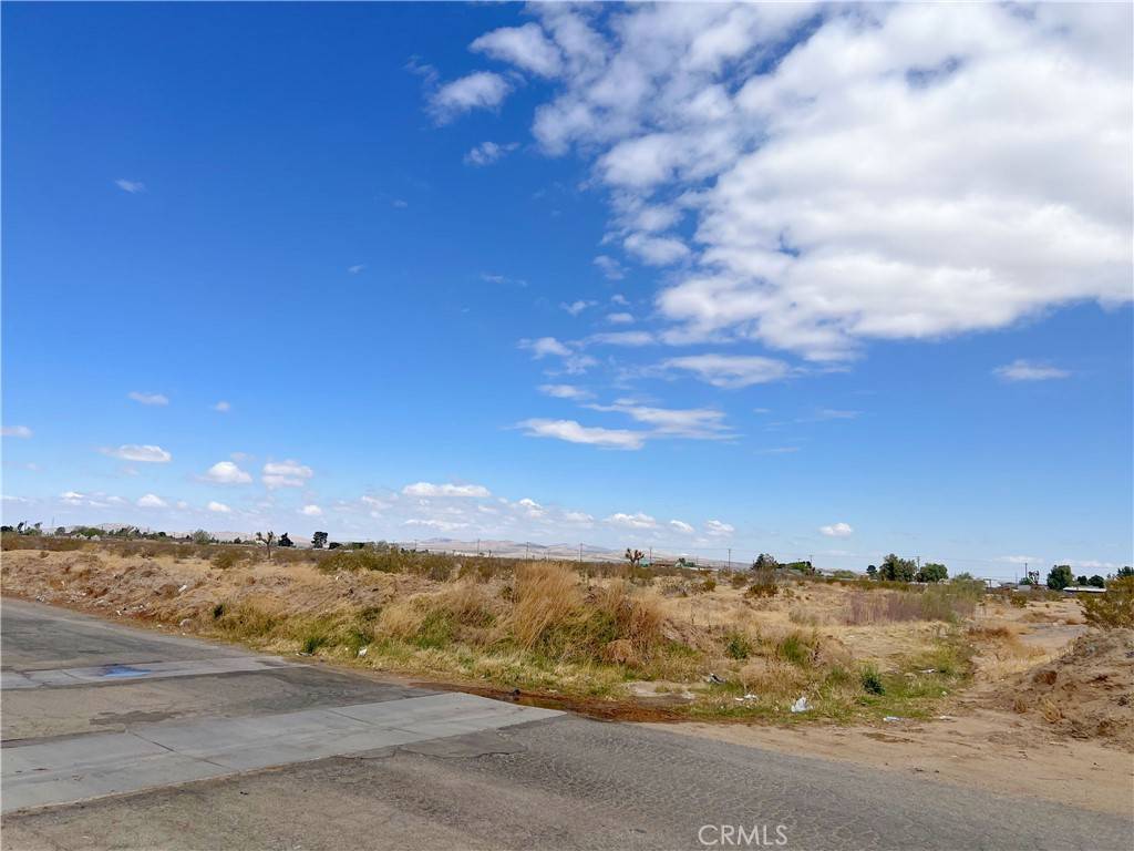 Adelanto, CA 92301,0 Lee Ave