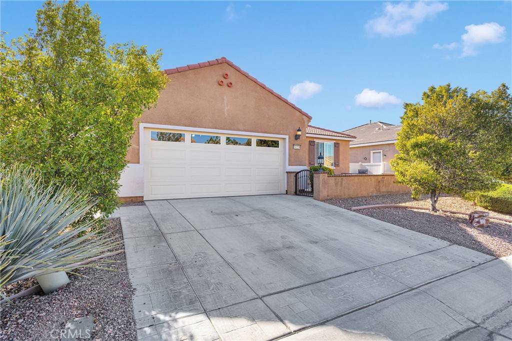 Apple Valley, CA 92308,10358 Darby RD