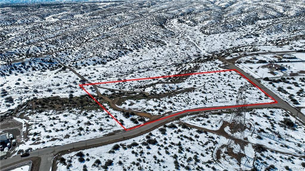 Phelan, CA 92371,7777 Capelin RD