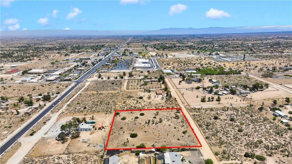 0 Brawley RD Phelan, CA 92371