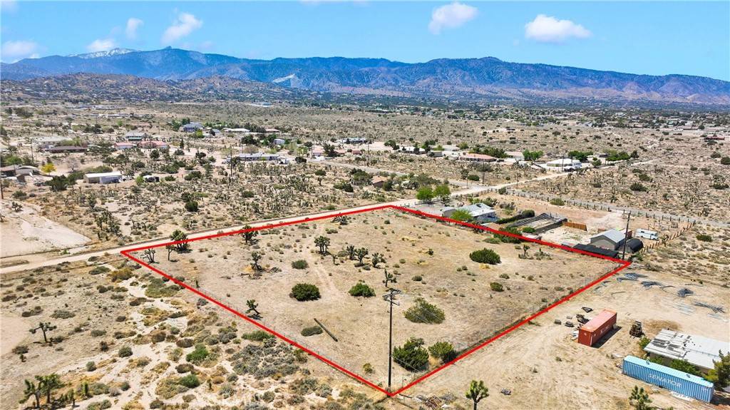 0 Brawley RD Phelan, CA 92371