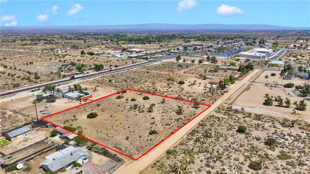 Phelan, CA 92371,0 Brawley RD