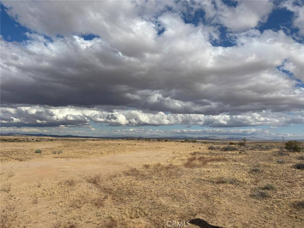 Hinkley, CA 92347,0 Hinkley Rd
