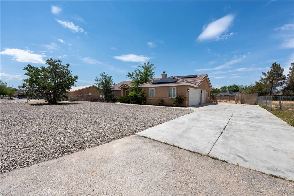 Apple Valley, CA 92308,12830 Lakota Rd
